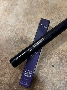 Kevyn Aucoin Black Mascara with Deep Navy Box
